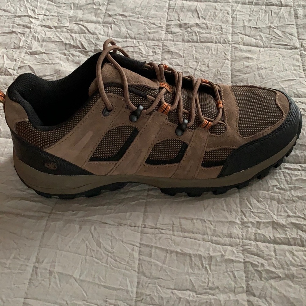 Men’s hikers